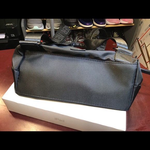 NWT Botkier New York Mini Trigger Backpack Black. - Picture 7 of 16